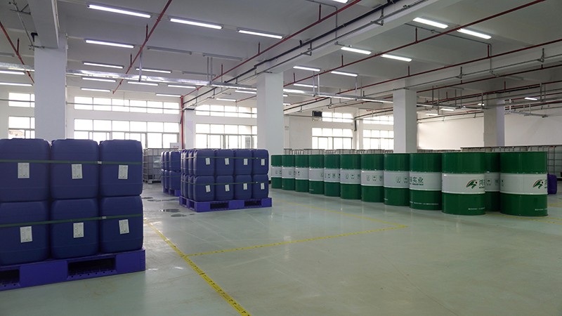 防锈剂和防锈油的区别，让熊猫体育新材告诉您