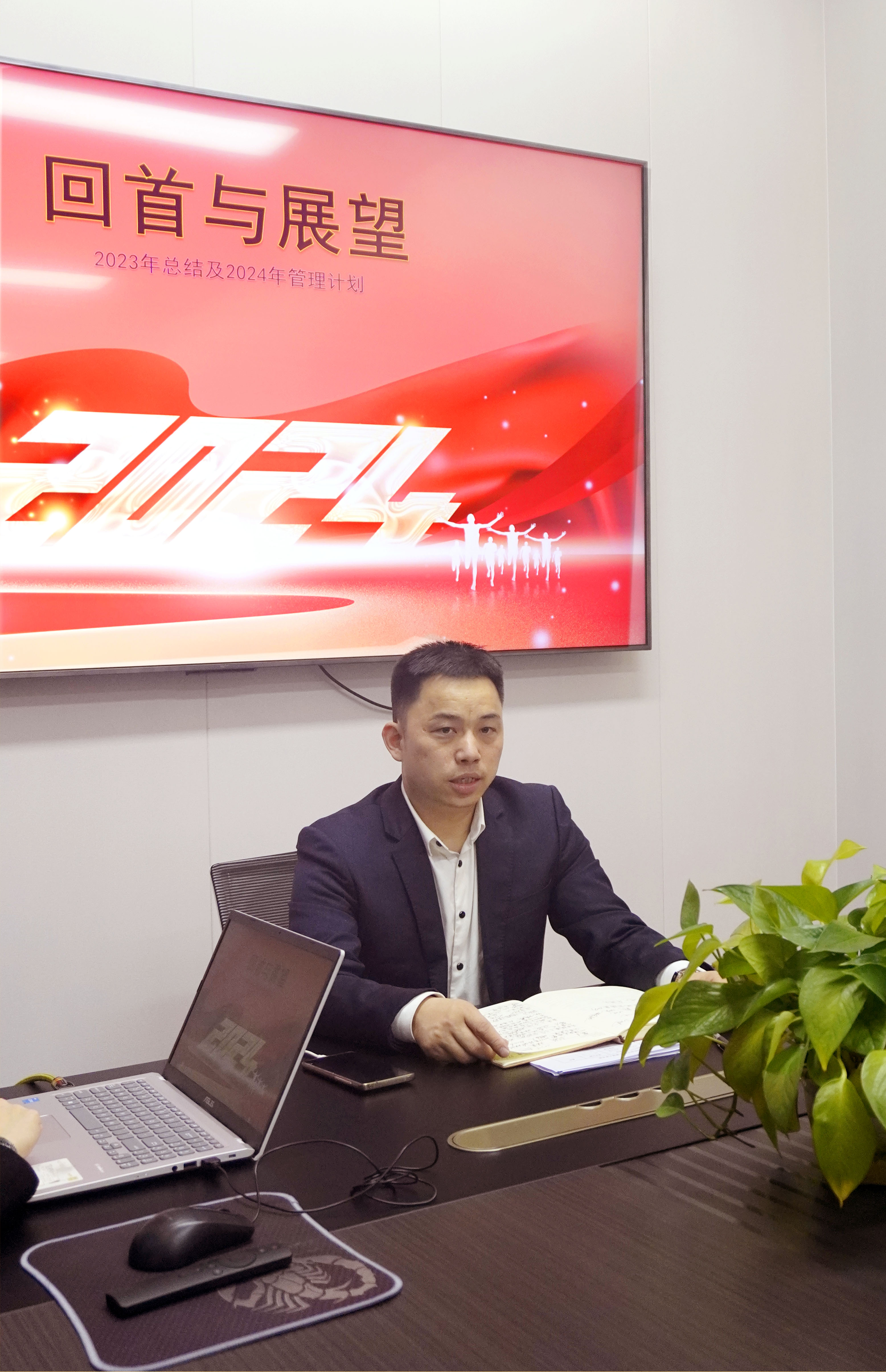 49048c72d9ef0dcff4f54ec8c87efb70.jpg 49048c72d9ef0dcff4f54ec8c87efb70.jpg